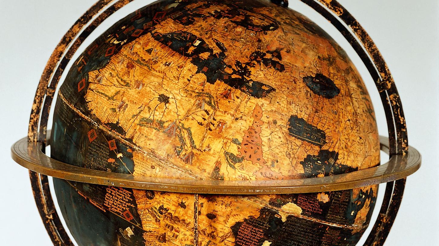 Der berühmte Behaim-Globus (um 1492/93), der im Germanischen Nationalmuseum in Nürnberg verwahrt wird.