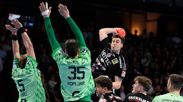 GER, Fuechse Berlin vs HC Erlangen, Handball 1. Bundesliga - Maenner,
25. Spieltag, Saison 2022/2023, 11.05.2023