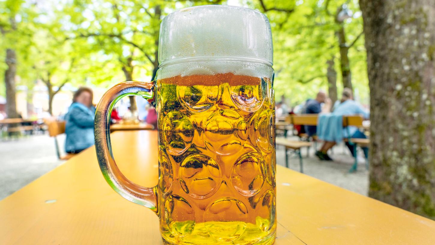 Wer über das letzte Jahr hinweg diverse Medienberichte über Brauereien verfolgt hat, kam nicht umhin, die prekäre Lage zu bemerken, in der sich die Branche befand und auch weiterhin befindet. Wer über das letzte Jahr hinweg diverse Medienberichte über Brauereien verfolgt hat, kam nicht umhin, die prekäre Lage zu bemerken, in der sich die Branche befand und auch weiterhin befindet.