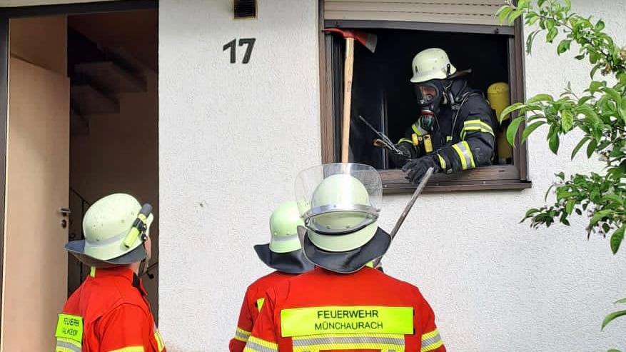 Bei einem Brand in einer Küche in Münchaurach wurde am Samstagabend eine Frau leicht verletzt.   