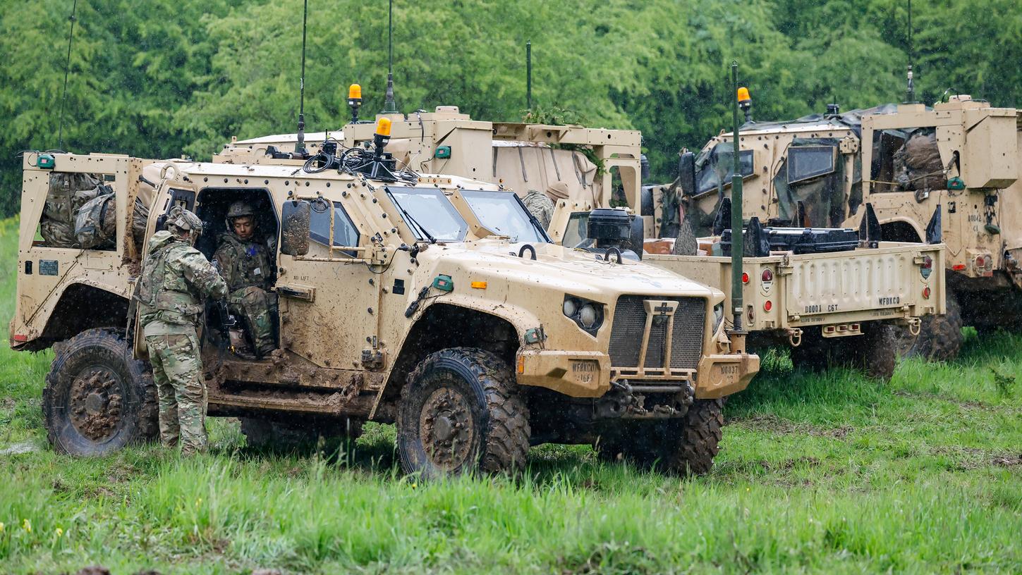 Beim Manöver im August gehen 100 Radfahrzeuge der US-Armee auf die Piste.