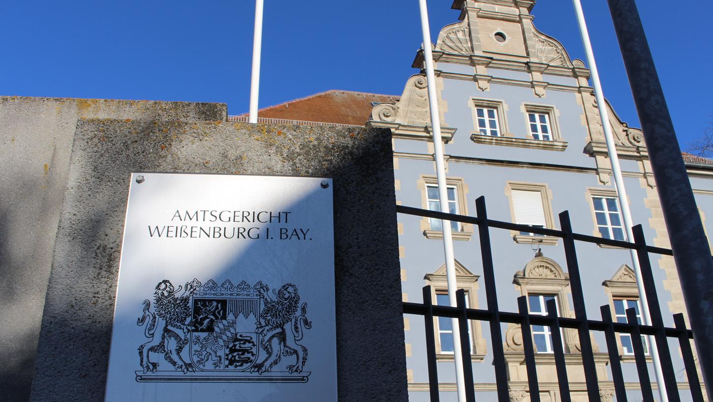 ier wird Recht gesprochen: Das Amtsgericht in Weißenburg, der tägliche Arbeitsplatz von Amtsrichterin Anna Richter.  
