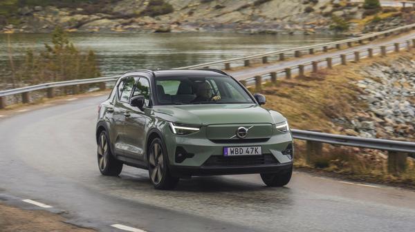Volvo XC 40 Recharge Pure Electric