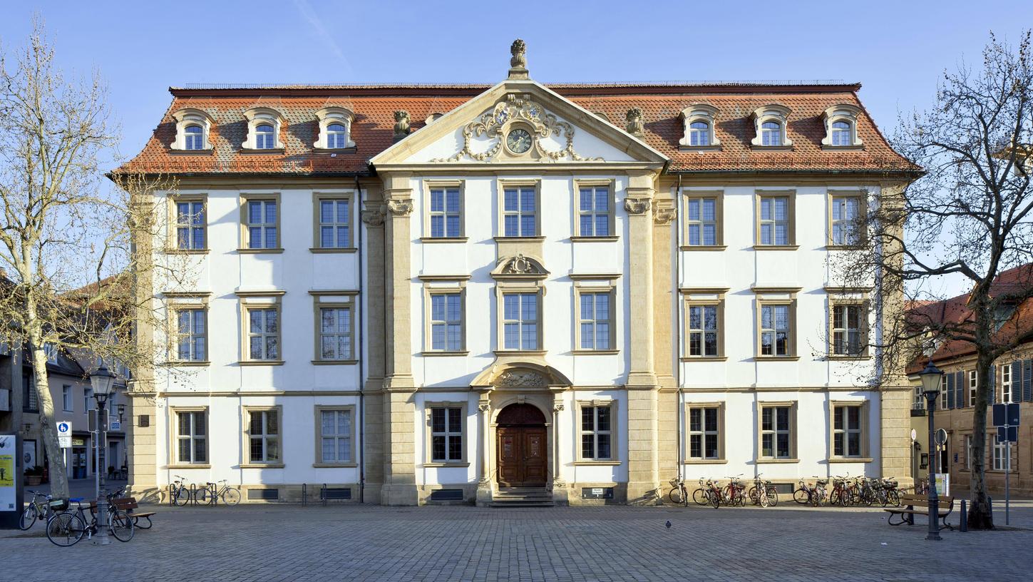 Der Vortrag der Regensburger Rechtsextremismus-Expertin und Kommunikationswissenschaftlerin Katharina Fuchs war in der Stadtbibliothek geplant.