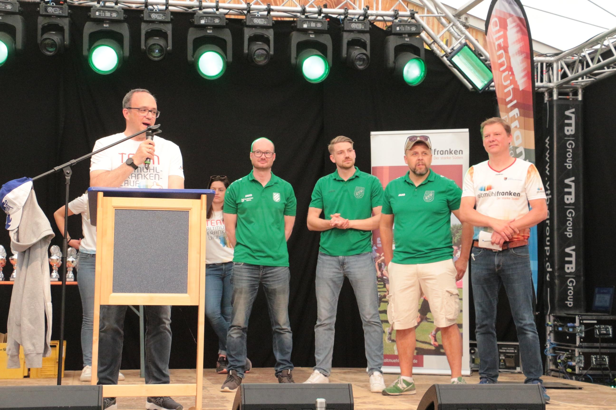 Begeisterung und Premiere: Die Bilder vom 38. Landkreislauf in ...