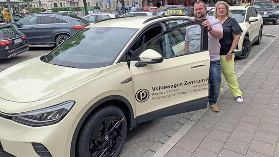 Abschied vom Verbrenner: Fürth hat jetzt zwei E-Taxis