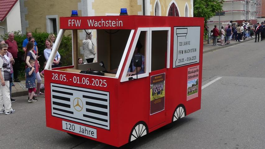 Die Floriansjünger aus Wachstein feiern im Jahr 2025 Jubiläum und machten in Frickenfelden bereits Werbung dafür.