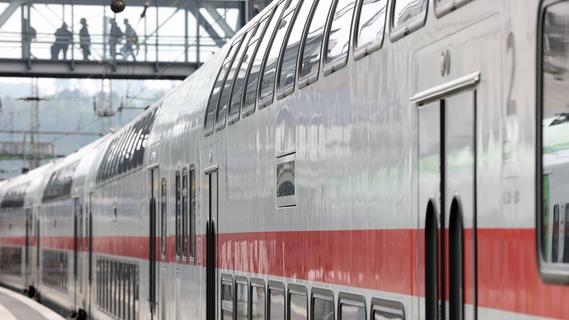 Mehr Verbindungen und kürzere Fahrtzeiten: Neues Bahn-Angebot für Franken und Thüringen startet