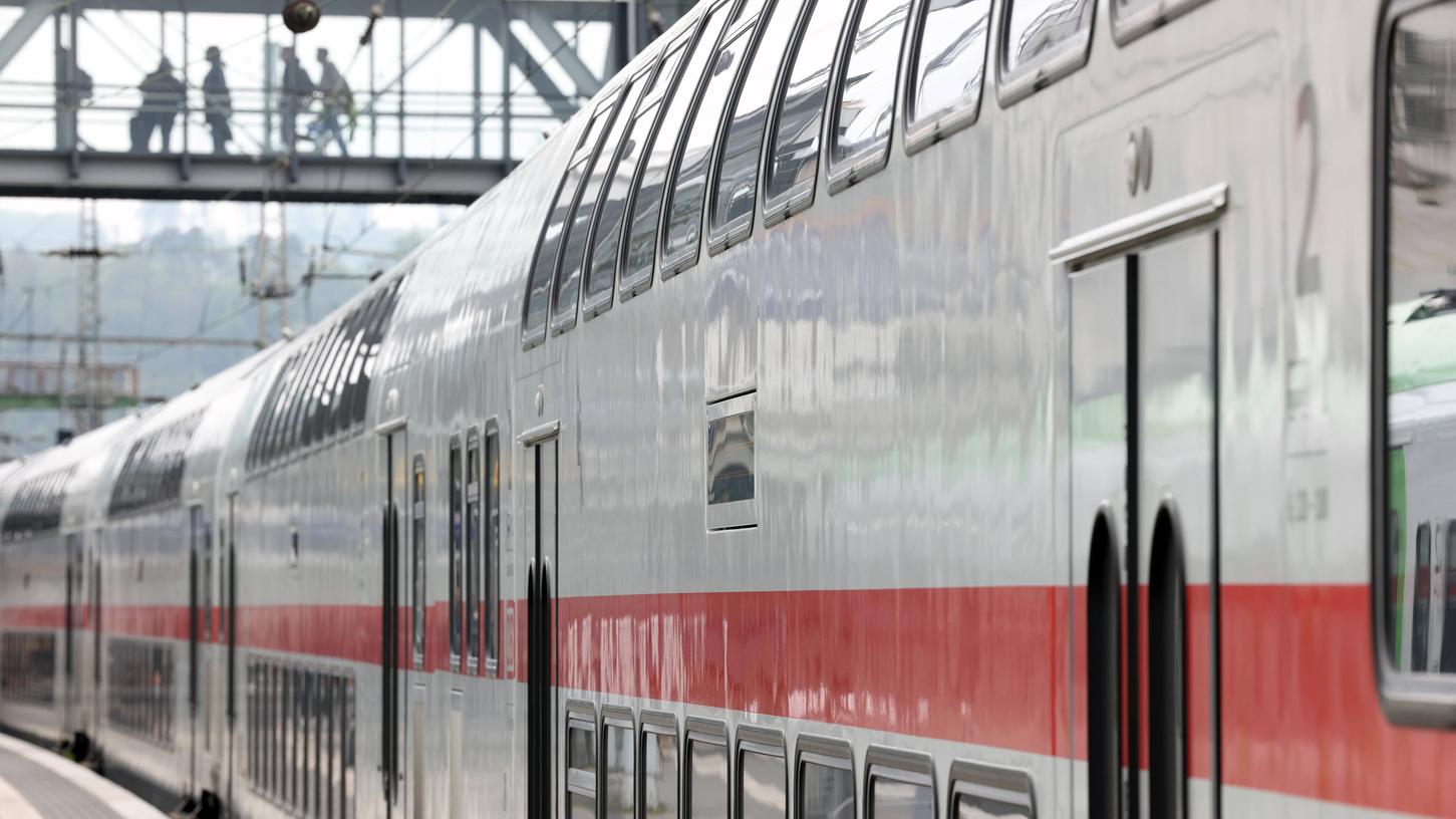 Schneller und öfter von A nach B - das verspricht das neue Angebot der DB ab Thüringen - auch Franken profitiert vom Verbindungsausbau (Symbolbild).