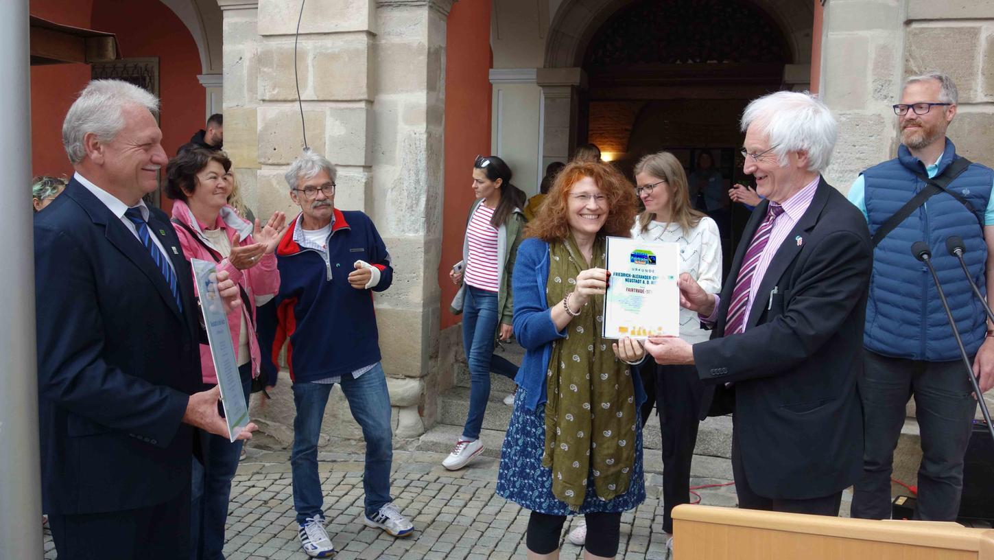 Neustadt feiert am kommenden Pfingstwochenende ein Jahr "Fairtrade-Stadt". Neustadt feiert am kommenden Pfingstwochenende ein Jahr "Fairtrade-Stadt".