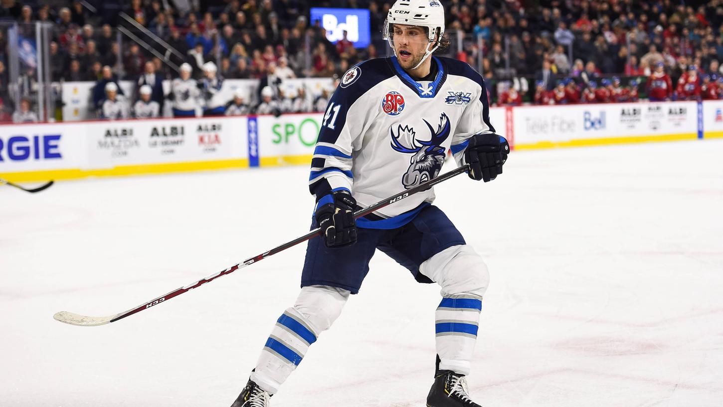 Spielt künftig in deutschen Arenen: Cole Maier, hier noch in der AHL auf dem Eis. Spielt künftig in deutschen Arenen: Cole Maier, hier noch in der AHL auf dem Eis.