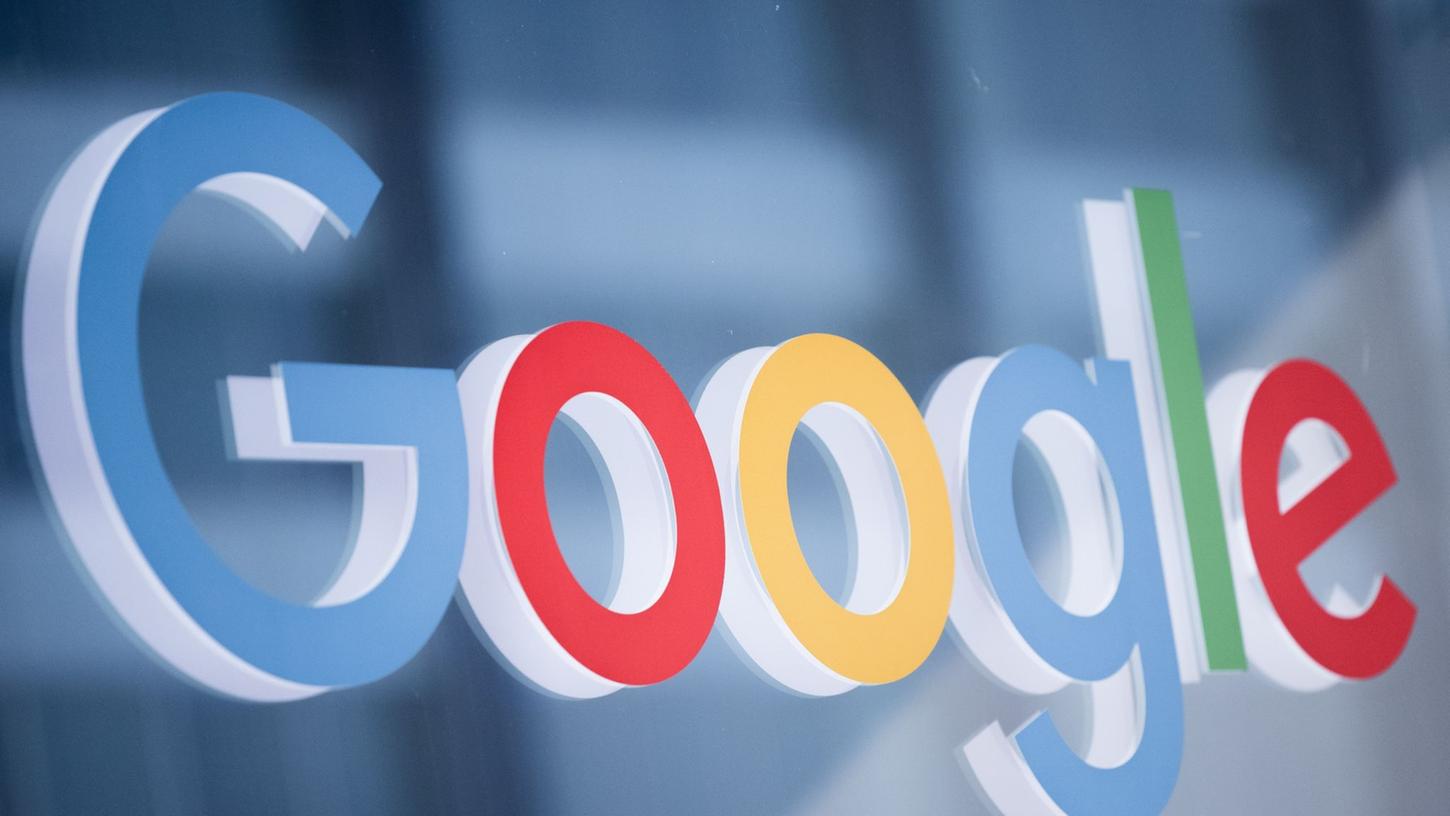 Google wird neuer Sponsor der deutschen Fußball-Nationalmannschaft der Frauen. Google wird neuer Sponsor der deutschen Fußball-Nationalmannschaft der Frauen.