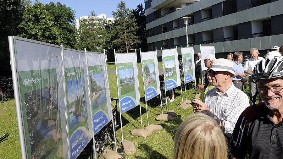 Im Wöhrder See wachsen die Algen ungestört