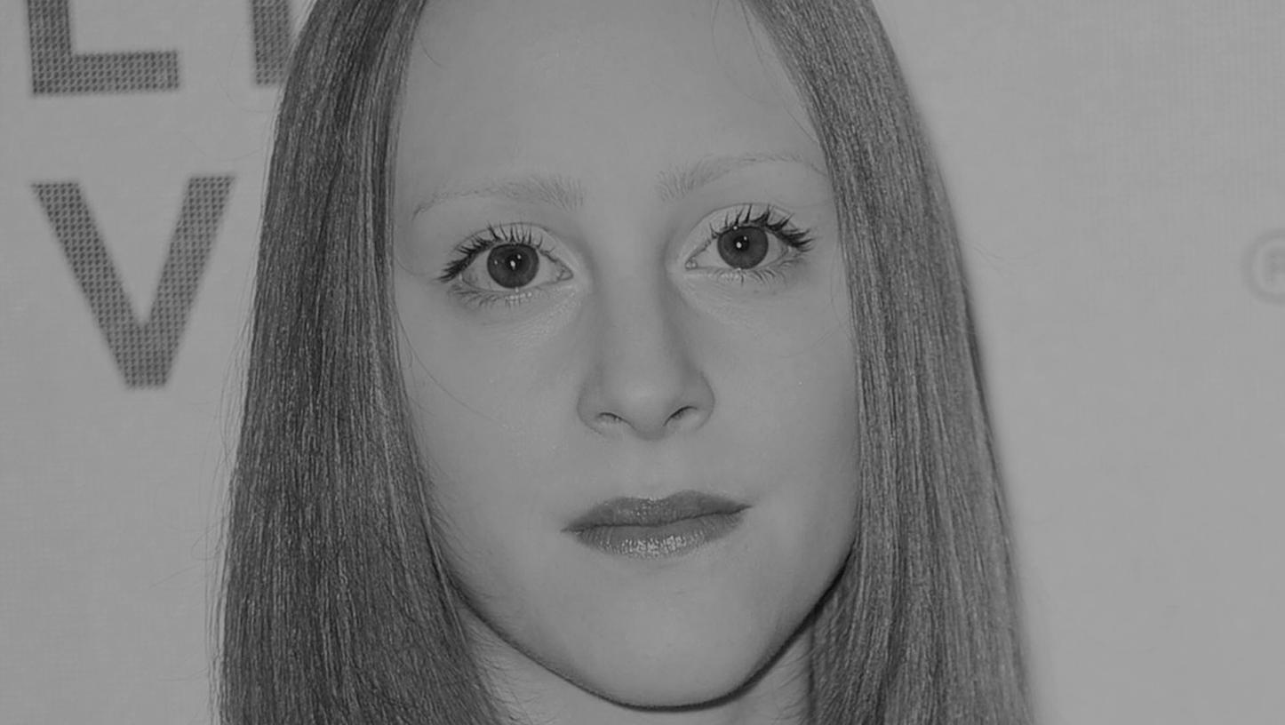Die Schauspielerin Samantha Weinstein starb im Alter von nur 28 Jahren. Die Schauspielerin Samantha Weinstein starb im Alter von nur 28 Jahren.