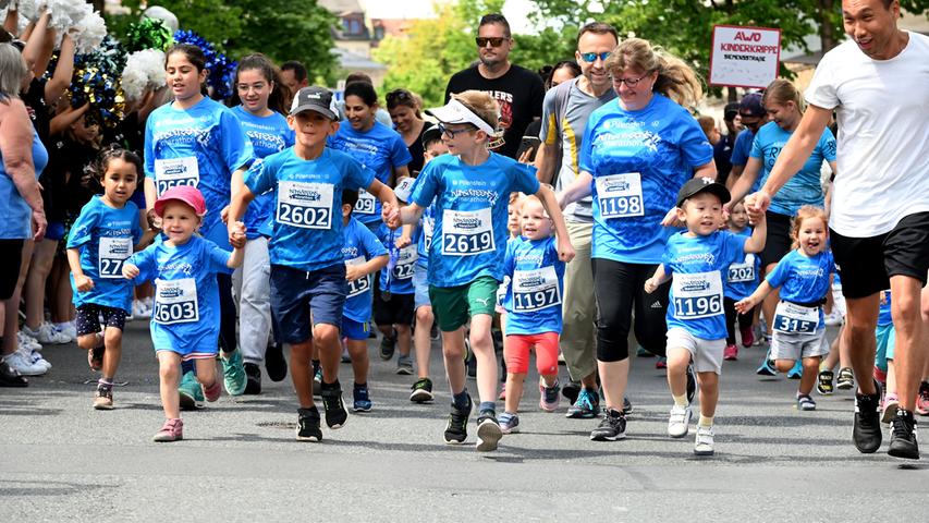 Der Kidsmarathon findet neben dem Metropolmarathon für ambitionierte Kinder statt.
