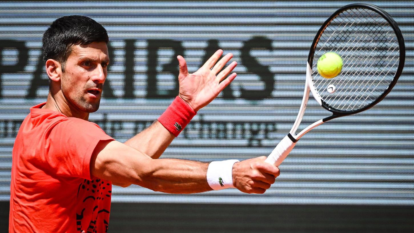 Novak Djokovic während einer Trainingseinheit für die French Open 2023.