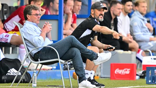 … 20 Minuten in diesem Spiel brechen an. Eigentlich kann der FCN das Ding gar nicht mehr aus der Hand geben. Da die Konkurrenz zu diesem Zeitpunkt auch noch Schützenhilfe leistet. Und dann…