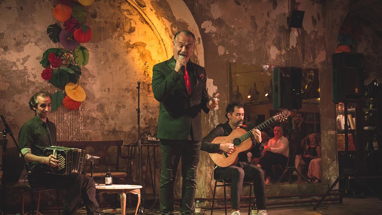 Das Trio von Chino Laborde gastiert am 1. Juni in Schwabach.