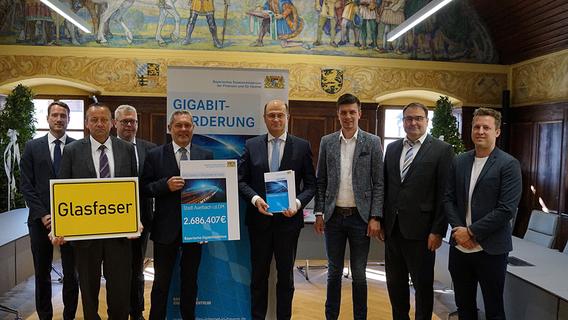 Breitbandausbau: Knapp 2,7 Millionen Euro an Gigabit-Förderung für die Stadt Auerbach