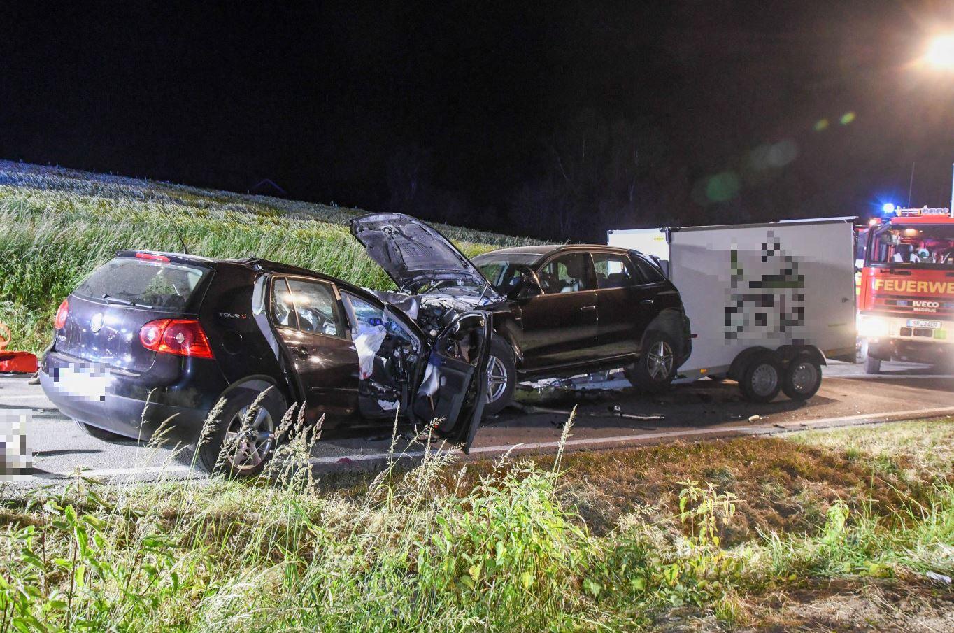 Nach Unfall-Tragödie In Bayern: 17 Jahre Alte Beifahrerin Stirbt Im ...