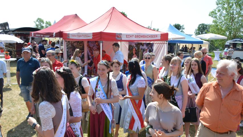 Viele Hoheiten aus ganz Bayern waren zur Eröffnung des Seenlandmarktes gekommen.
