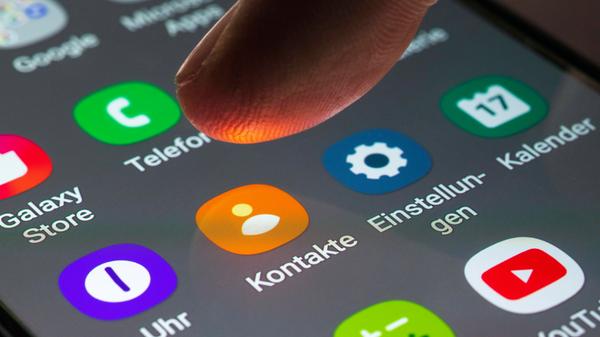 Smartphone-Kontakte-App-Symbolbild