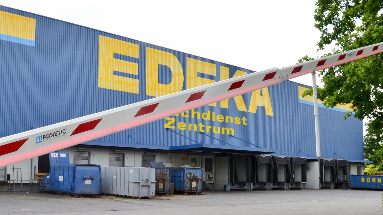Auch das Edeka-Zentrallager in Schwabach ist betroffen. Diese Woche wurde dort bereits gestreikt. 