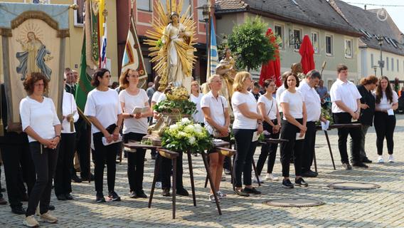 Imposante Prozession zu Fronleichnam in Höchstadt