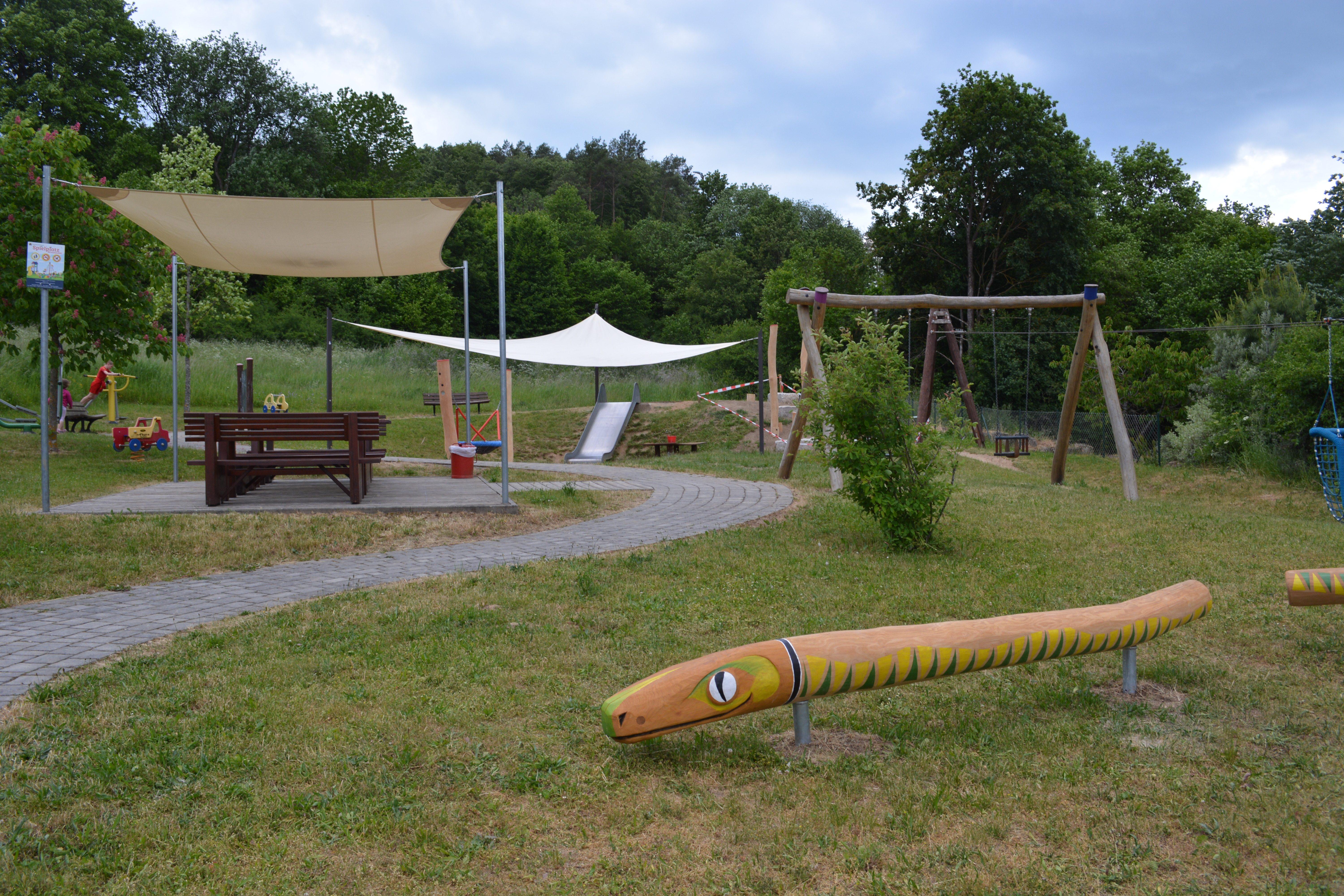 Fränkische Schweiz Neue Spielgeräte gibt es in Obertrubach zu