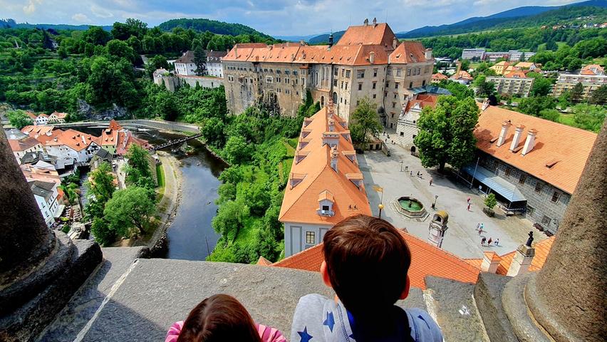 Blick über Krumau vom Schlossturm. Die spannende Reisereportage zu dieser Bildergalerie lesen sie hier auf unserem Premiumportal www.nn.de/leben/reisen .