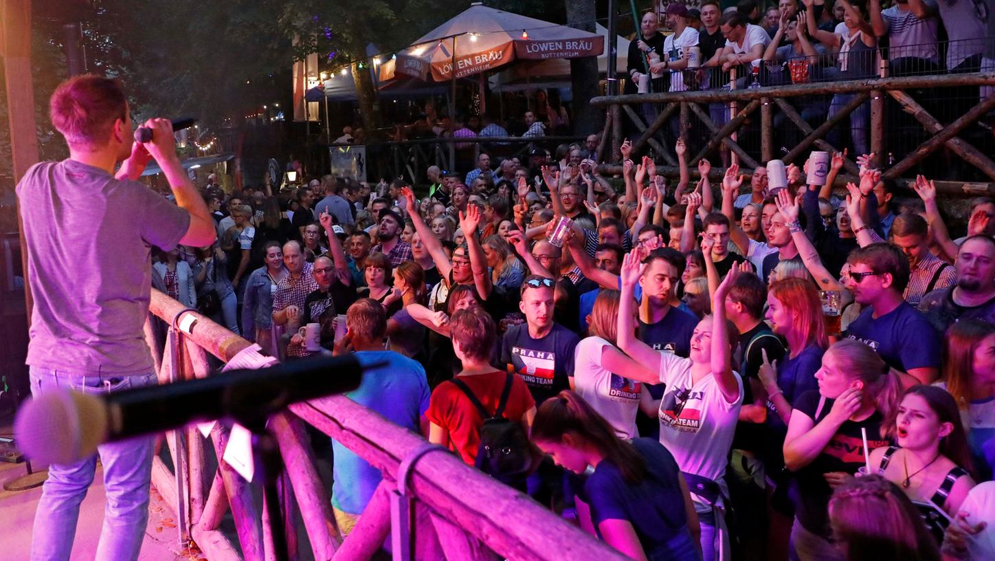 Annafest ohne Musik - vergiss es! Wie hier 2019 werden auch 2023 die Bands und Musikappellen die Bühnen rocken. 