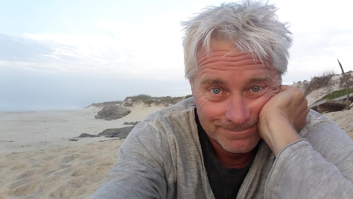 Auf Einladung des K3-Kulturvereins Neumarkt wird Werner Schmidbauer beim Zelt-Festival des Circus Sambesi am Bögl-Weiher in Sengenthal auftreten. Auf Einladung des K3-Kulturvereins Neumarkt wird Werner Schmidbauer beim Zelt-Festival des Circus Sambesi am Bögl-Weiher in Sengenthal auftreten.