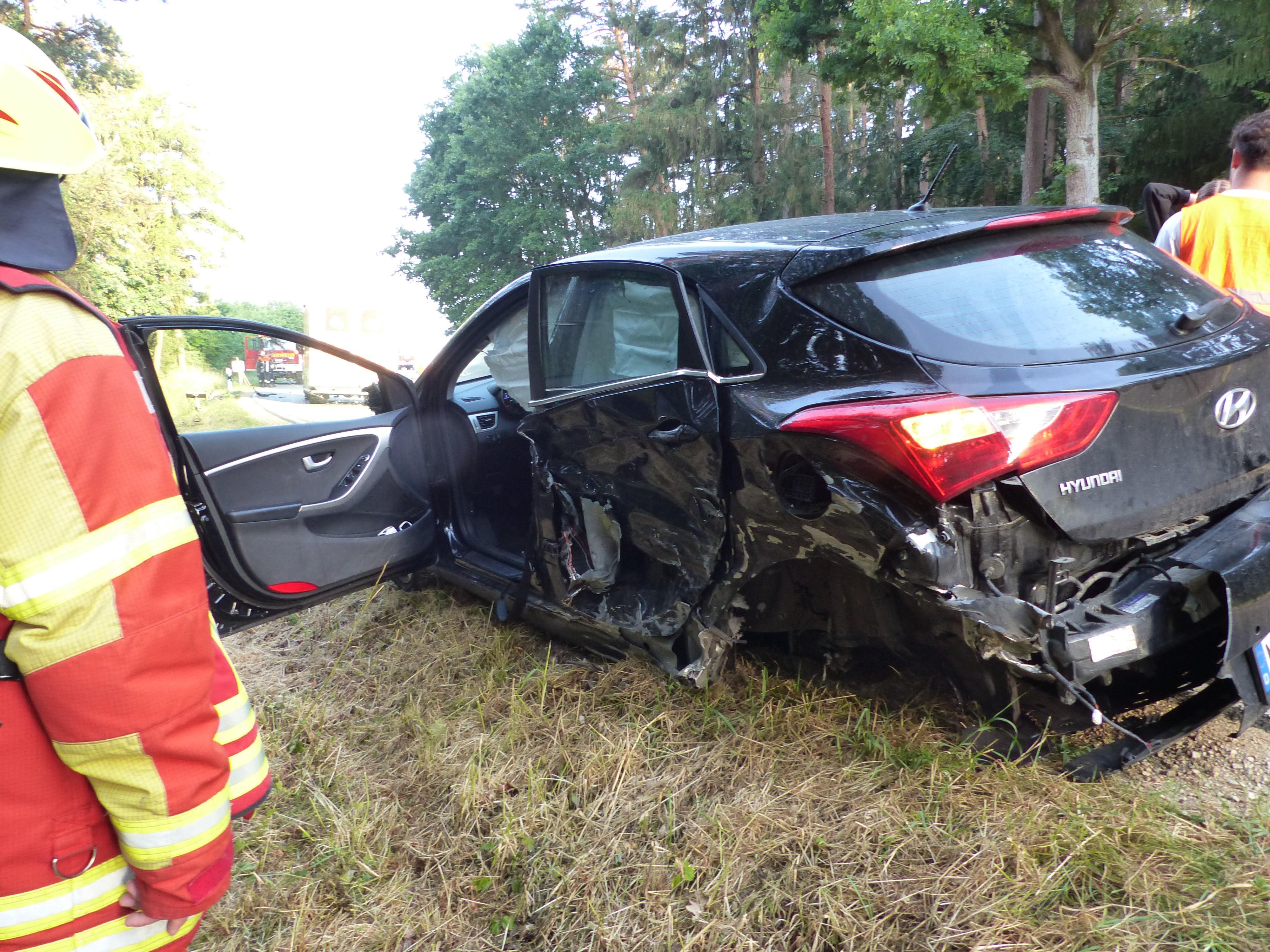 PKW Unfall zwischen Thannhausen und Wettenhofen
