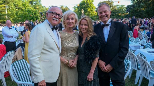 Immobilienunternehmer Gerd Schmelzer (links) und seine Frau Julia Lehner (CSU), Kulturreferentin und zweiten Bürgermeisterin der Stadt Nürnberg.