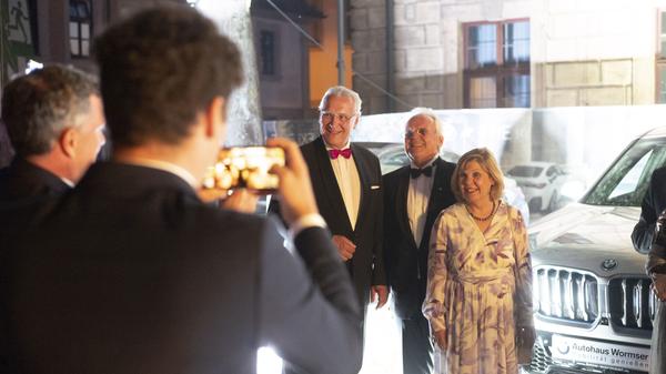 Manchmal auch die Alternative zu Bayerns Ministerpräsidenten: Ein schönes Auto.