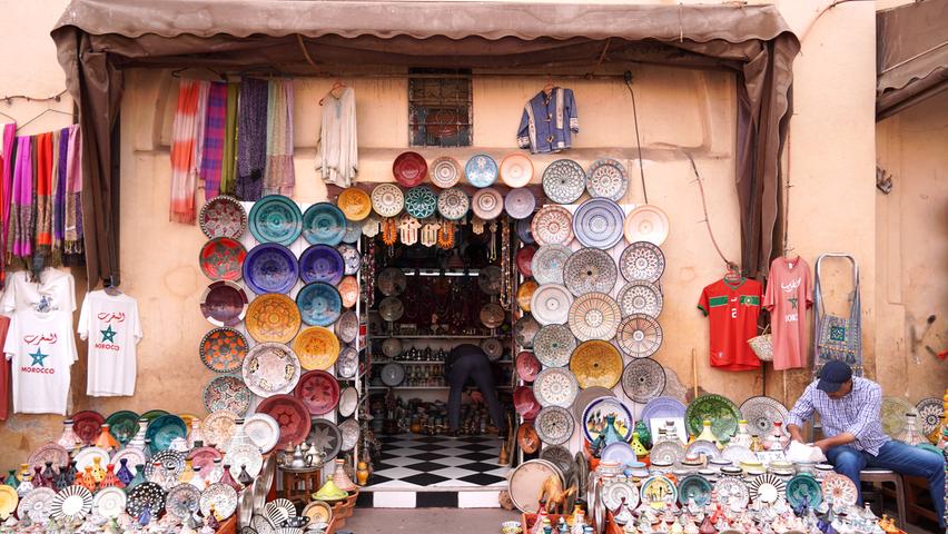 Die Vielfalt an traditioneller Keramik ist in Marokko enorm, praktisch jeder Ort stellt seine eigenen typischen Keramikprodukte her. 