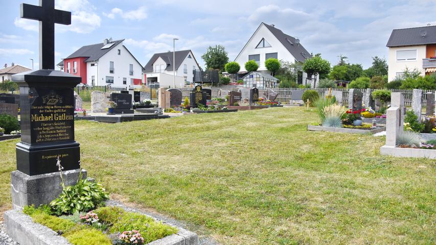 Auf dem Hetzleser Friedhof soll es bald gesondert ausgewiesenen Bereiche für Urnenbestattungen geben