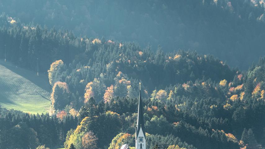 Am Tegernsee sind Tradition, Kulinarik, aber auch Idylle zuhause. Am Tegernsee sind Tradition, Kulinarik, aber auch Idylle zuhause.