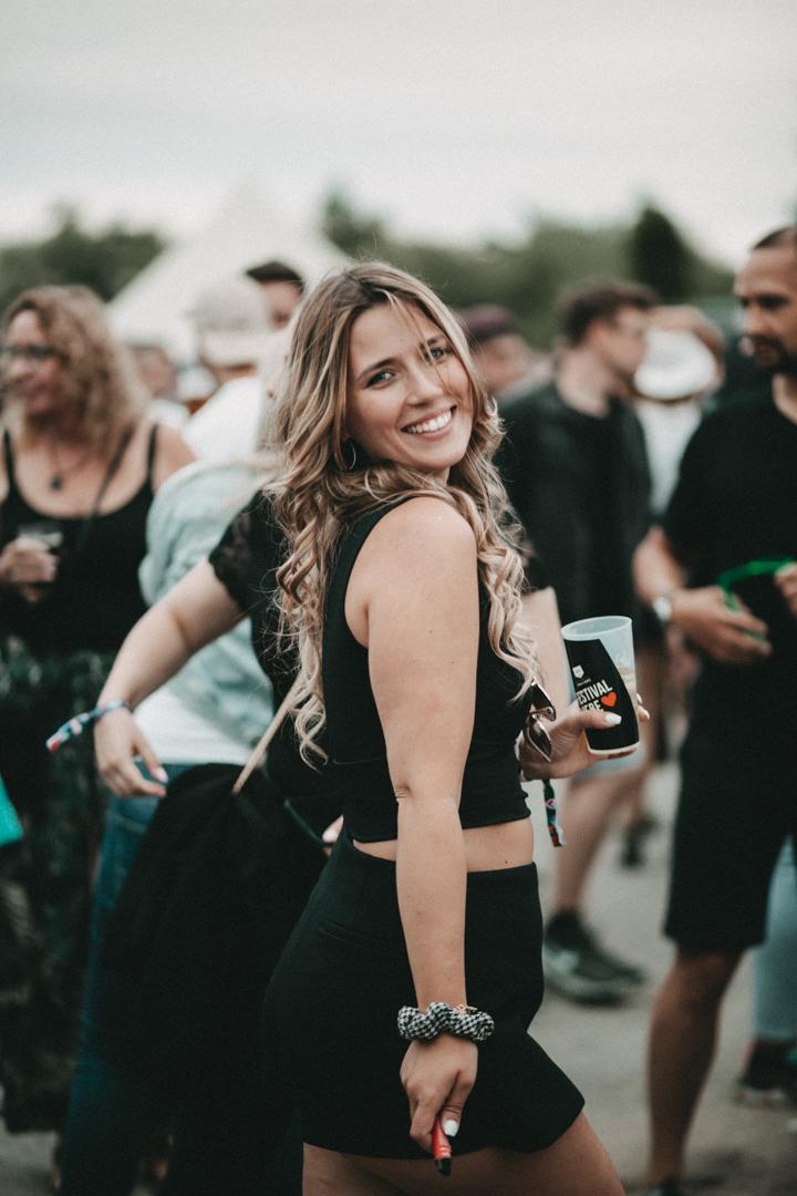 11.300 Musikfans strömten bei bestem Festival-Wetter ins Nürnberger Knoblauchsland.