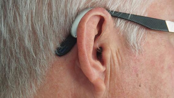 Was zahlen die gesetzlichen Krankenkassen für ein Hörgerät?