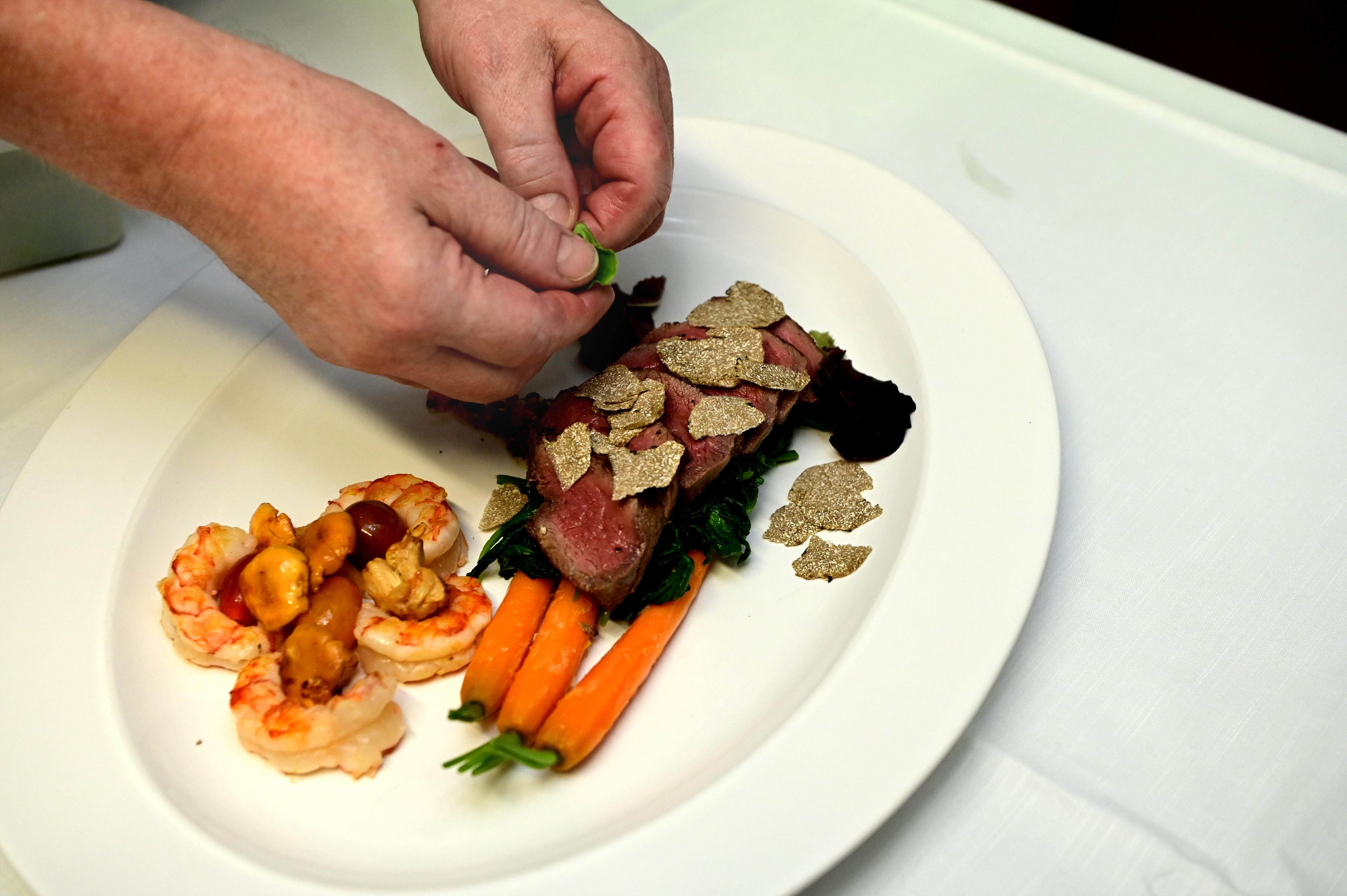 Kochkunst ist bis heute echte Handarbeit geblieben.