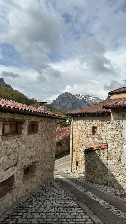 Sotres (1050 m) ist das höchstgelene Dorf Asturiens. 