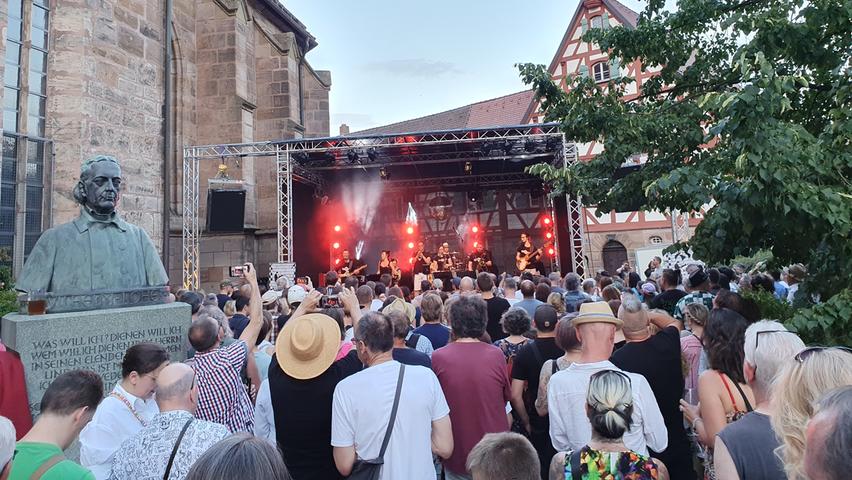 Fürth Festival, Tag zwei: Hitze, heiße Musik und Riesenstimmung