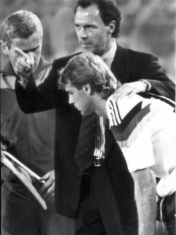 Der letzte Heimsieg gegen Argentinien liegt bereits 26 Jahre zurück - Deutschland siegte in Berlin mit 1:0. Siegtorschütze damals: Lothar Matthäus.