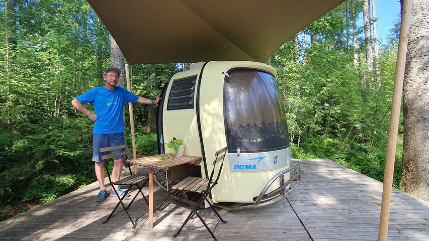 Am Schluchsee im Hochschwarzwald kann man auch campen. Übernachten kann man zum Beispiel im Schwarzwaldcamp von Raphael Kuner in einer Gondel.