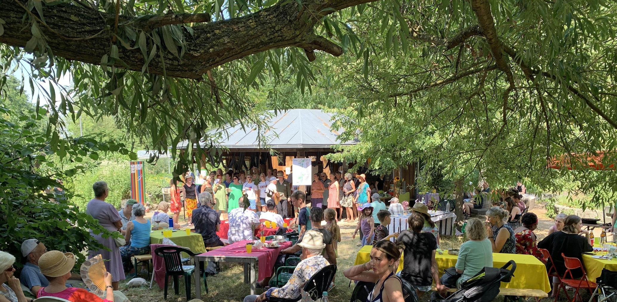 Interkultureller Garten in Fürth Die Pflanzen werden hier zur
