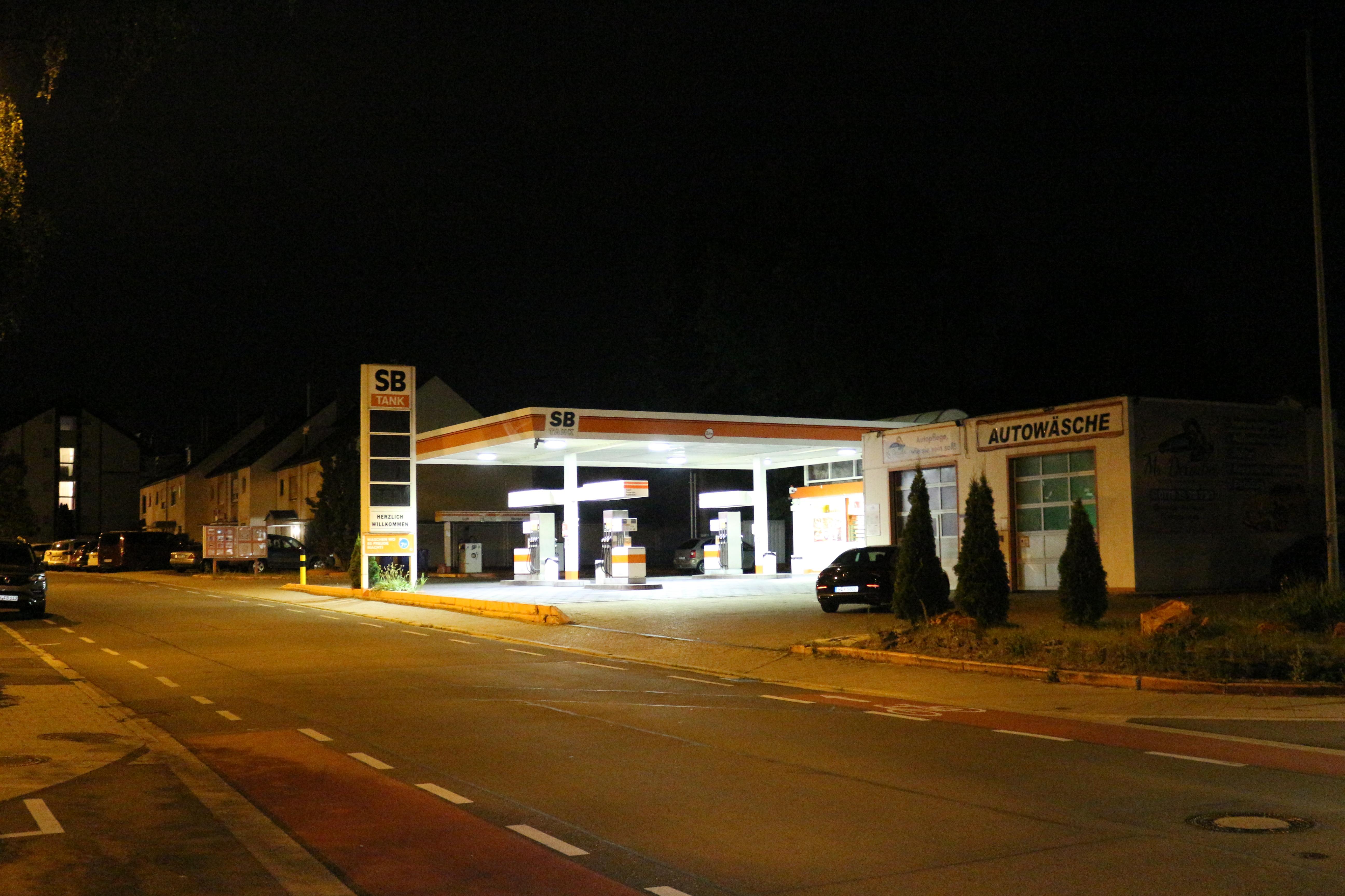 Raubüberfall in Erlangen Tankstelle bekam kurz vorher schon einmal