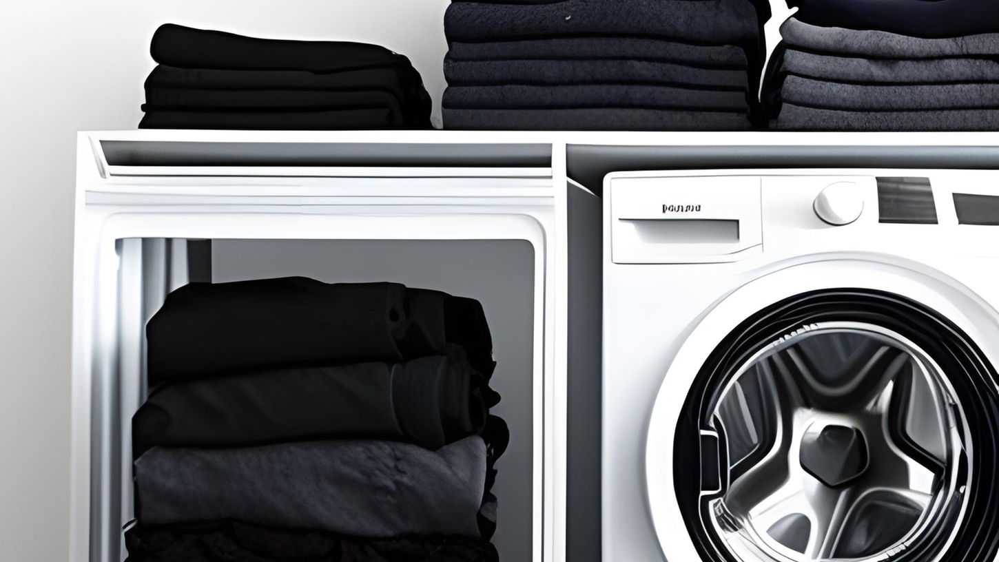 In unserem Beitrag erfahren Sie, in welcher Temperatur Sie Ihre schwarze Wäsche waschen sollten.