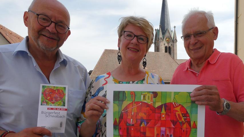 Rühren die Werbetrommel für das Bürgerfest 2023: Hartmut Hetzelein, Angelika Preinl und Rudi Nobis (v.li.). Rühren die Werbetrommel für das Bürgerfest 2023: Hartmut Hetzelein, Angelika Preinl und Rudi Nobis (v.li.).