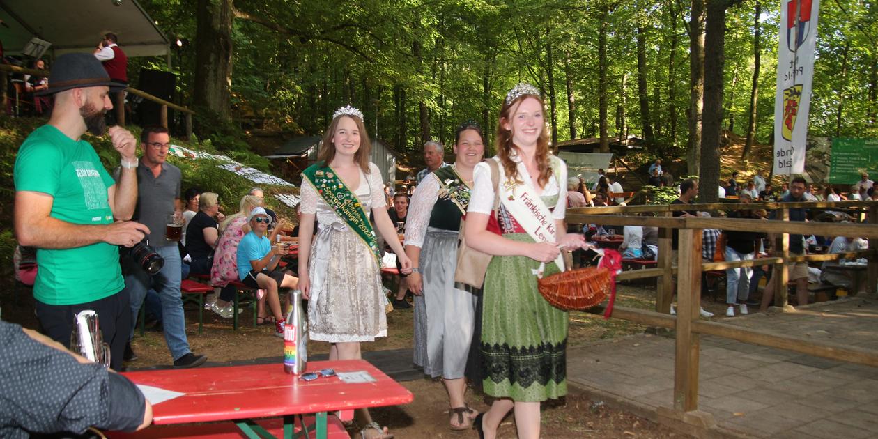 Es ist wieder Kirschenfest: Das sind die Bilder vom Eröffnungsabend in ...